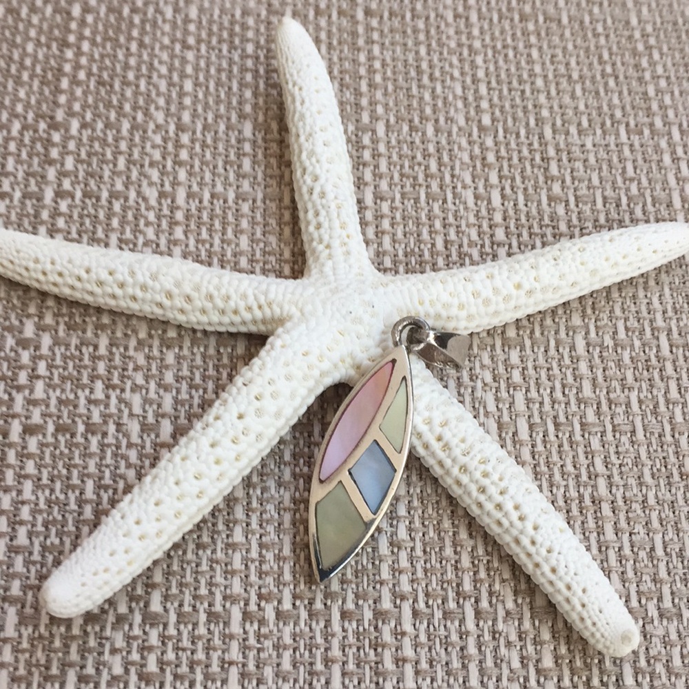 🌷925 Silver & Shell Inlay Pendant